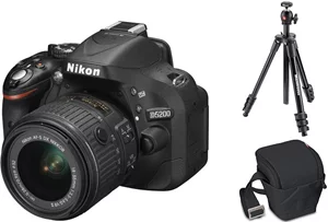 Image Зеркальный фотоаппарат Nikon D5200 Kit (18-55mm f/3.5-5.6G AF-S VR II DX) + Сумка Manfrotto Vivace 20 Holster + Штатив Manfrotto COMPACT LIGHT(Black)