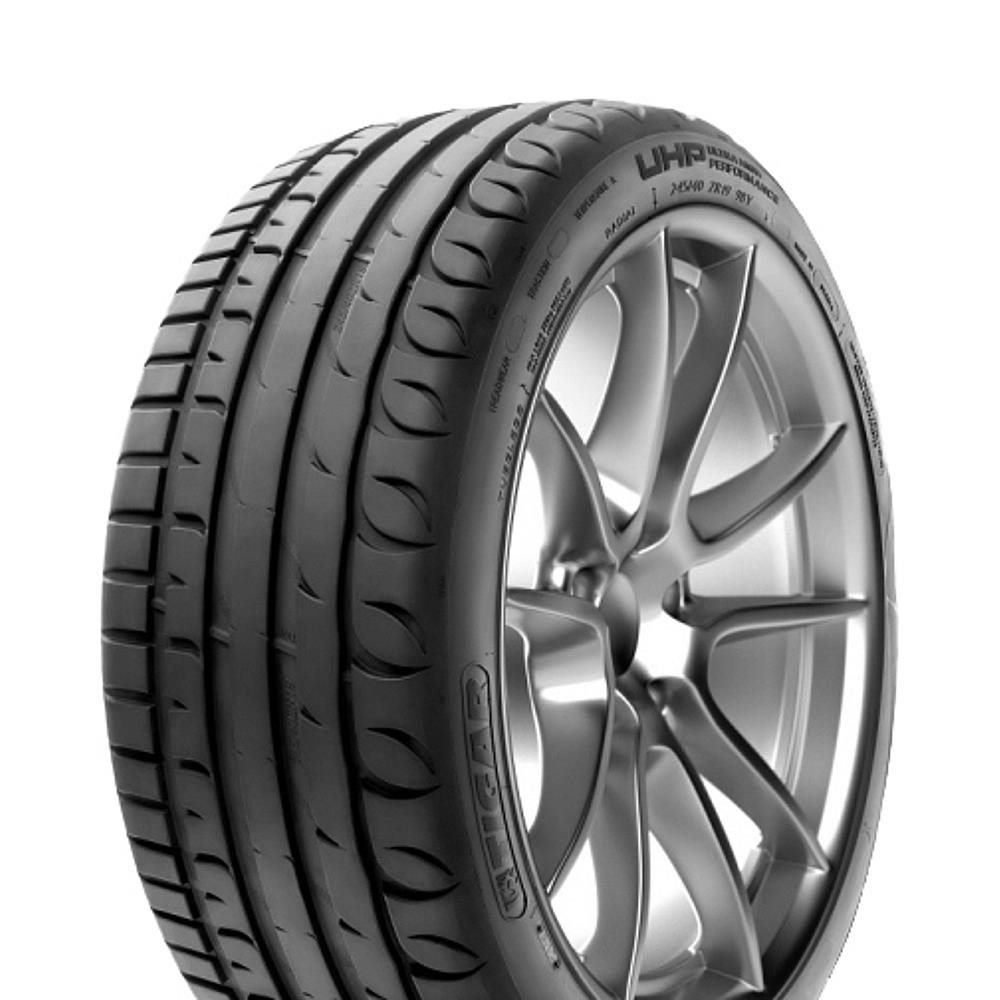Image UH Performance 235/45 R17